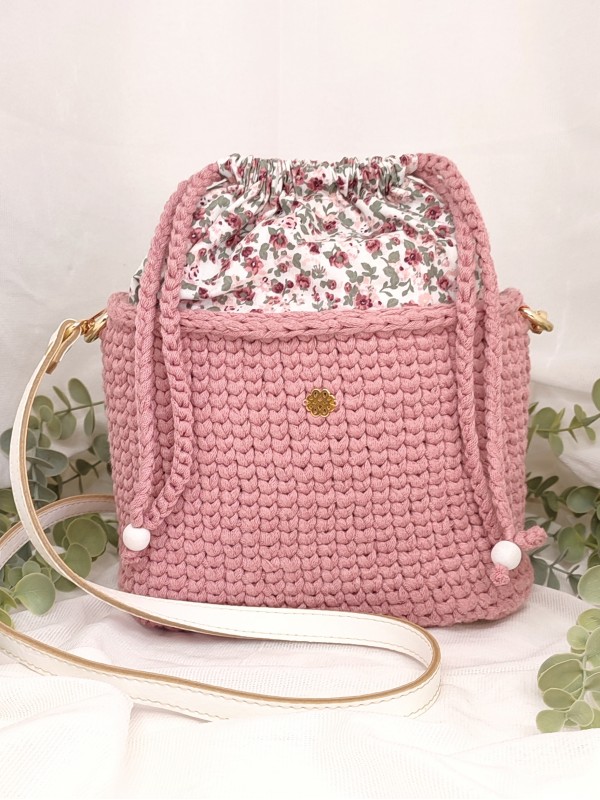 Χιαστί τσάντα- πουγκί χρώμα ροζ